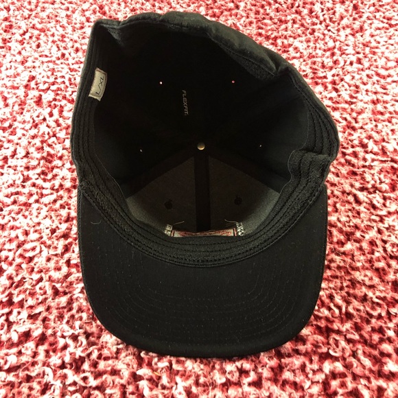 NWOT Men’s Anacapa 805 Flexfit Hat - Picture 6 of 8
